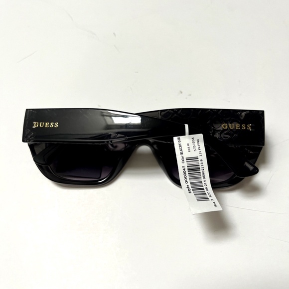 GUESS Butterfly Sunglasses GO00047 Acetate Gray Embossed Logo Black Lens main image 4